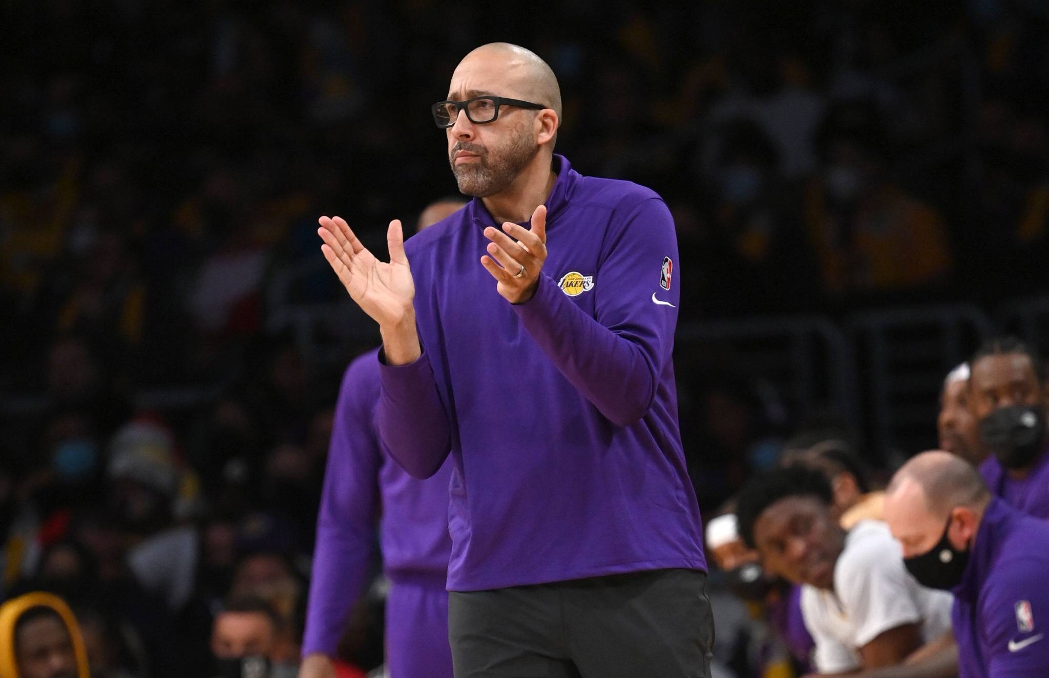 开云娱乐游戏平台太阳队季后赛出局，主帅宣布引咎辞职，一次情况电话登录.