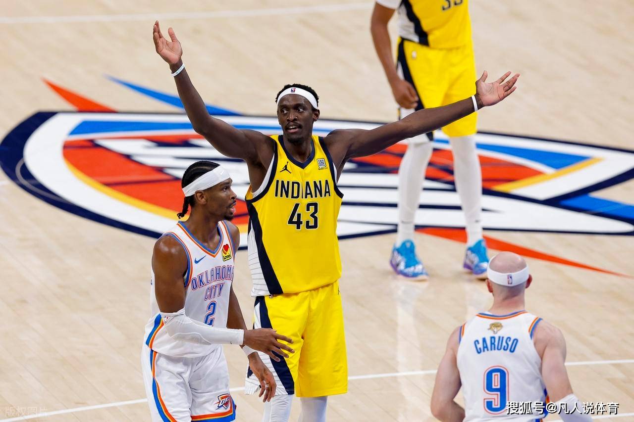 西亚卡姆重返赛场,晋级下一阶段首场状态出色,快船观众沸腾! 西亚卡姆重返赛场,晋级下一阶段首场状态出色,快船观众沸腾!
