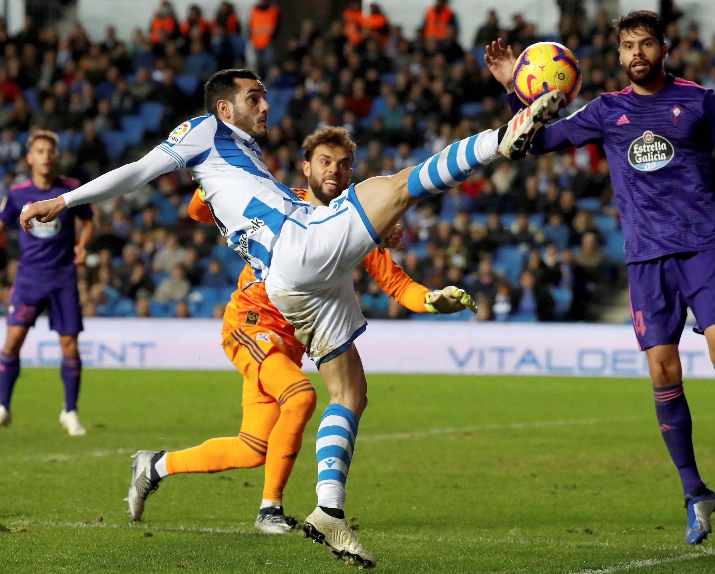 开云娱乐官方平台本菲卡赛后回应争议，志在西甲名次提升，引发热议，纪律约束更严格(巴萨vs本菲卡直播)